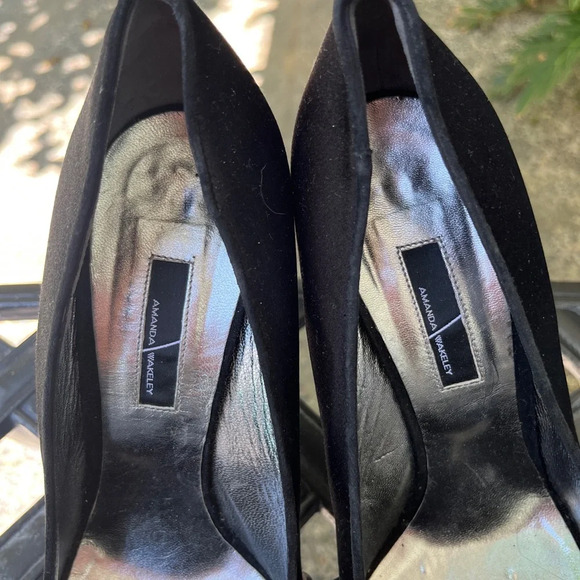 Amanda Wakeley NANA Black Satin high heels shoes size 40 - Picture 3 of 10